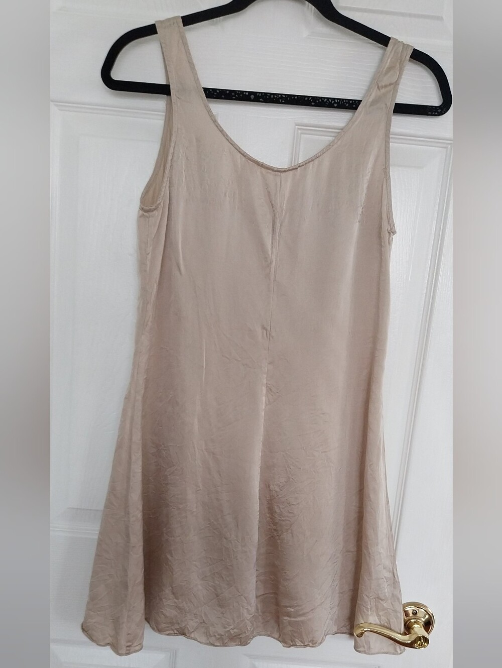 💯 % Silk Button-Front Sleep Wear - Picture 6 of 10